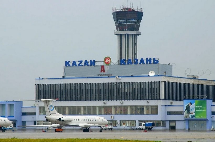 В аэропорту Казани ввели план «Ковер» – рейсы не осуществляются. Названа предварительная причина
