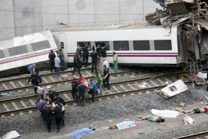 Машинист разбившегося поезда в Испании признал вину в случившемся