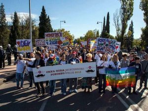 Гей-парад в Подгорице закончился массовыми ранениями и задержаниями