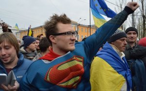 Майдан позволил оппозиции начать переговоры