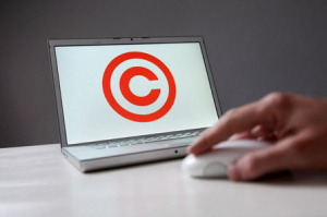 Нарушение авторских прав может обернуться блокировкой сайта