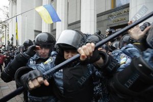 Майдан вооружился – «Беркут» паникует и отступает