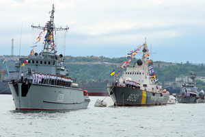 Российские военные потопили корабль – выход в море для ВМС Украины заблокир ...