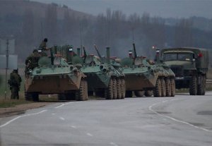 Воинская часть Керчи окружена российскими военными