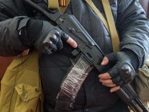 Люди с оружием совершили нападение на милиционеров Донецкой ЖД