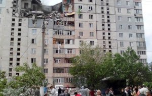 В Николаеве из-за взрыва частично разрушен жилой дом – фото