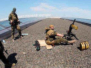 Донецк: противостояние в аэропорту, новые подробности