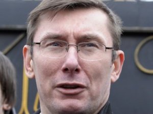 Юрий Луценко зол на действия генерала Литвина