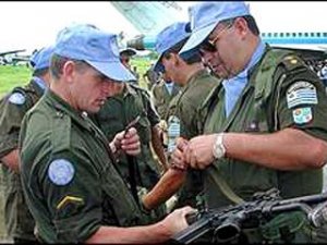 ООН рассматривает возможность введения миротворцев в Украину