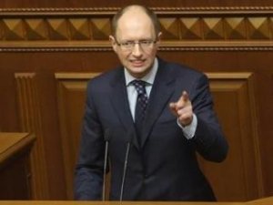 Яценюк завтра расскажет депутатам о результатах газовых переговоров