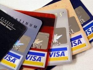 Visa никак не определится: оставаться на российском рынке или нет
