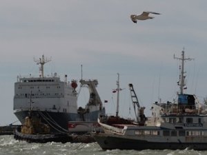 Крымские порты для международного судоходства Украина закроет