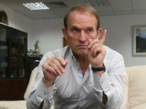 Медведчук: Яценюк не прав в оценке убытков на Донбассе