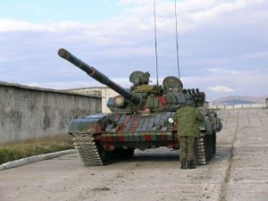 В Киеве на танковом заводе украли Т-72