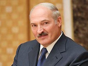 Сегодня Беларусь празднует 60-летие Лукашенко  – поздравляем!