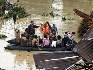 Шторм на Филиппинах унес жизнь пятерых людей