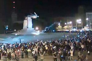Националисты в Харьковской области избавляются от памятников Ленину