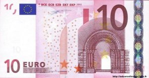 С сегодняшнего дня в обращение вошла новая банкнота в десять евро