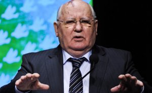 Горбачев призывает Россию и Запад мириться и созвать специальный саммит для ...