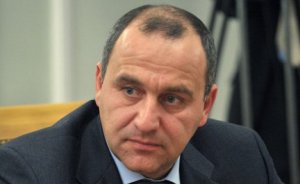 Руководитель КЧР состоит в натянутых отношениях со многими влиятельными людьми Карачаево-Черкесии