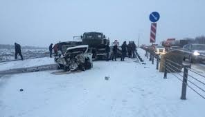В Ростовской области в жутком столкновении встретились 12 машин – есть пострадавшие
