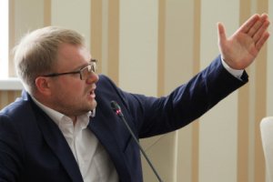Власти Крыма предлагают послать на «Евровидение» ансамбль ЧФ с танками и ав ...