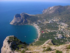 Крымские отели снижают цены из-за возврата курортов Турции