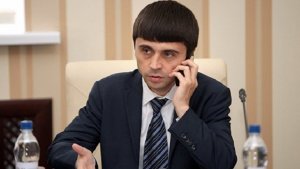 Два вице-премьера Крыма покинут правительство Республики
