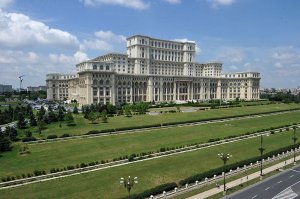 В Румынии отменят амнистию для чиновников-коррупционеров