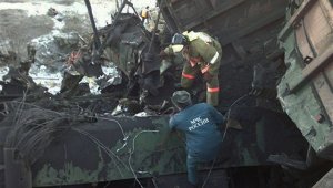 В Иркутской области произошла железнодорожная авария - с рельсов сошел това ...