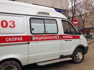 В Симферополе автомобиль скорой помощи сбил в коляску с малышом