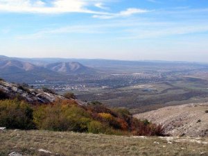 В крымских горах спасли туристов из Севастополя и Брянска