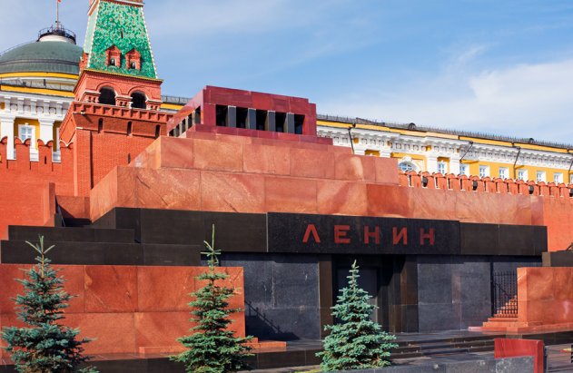 Правительству предложили убрать тело Ленина из Мавзолея