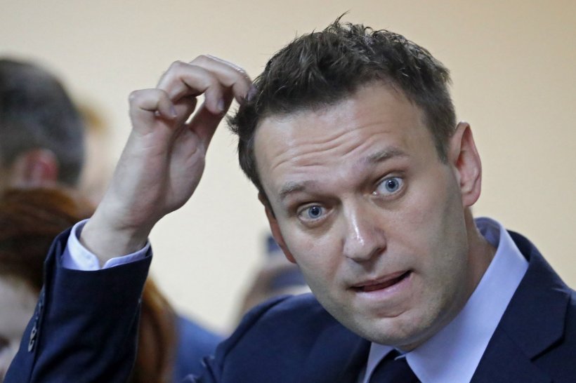 Песков «диагностировал» у Навального две мании 