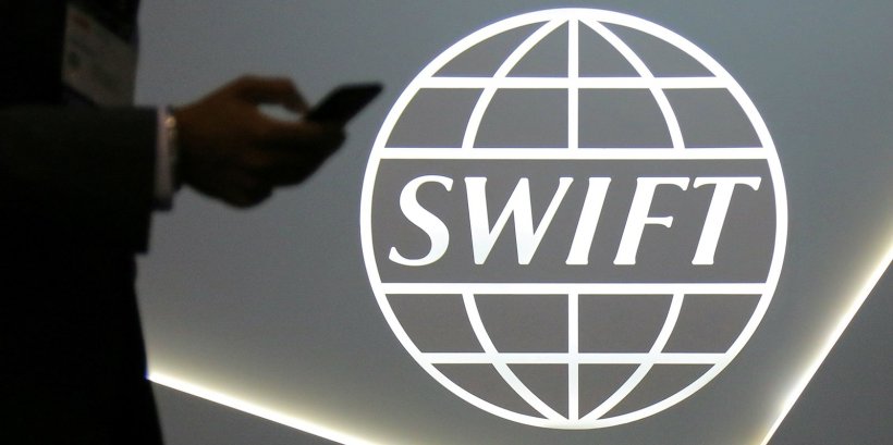Европарламент собрался рассмотреть вопрос об отключении России от SWIFT