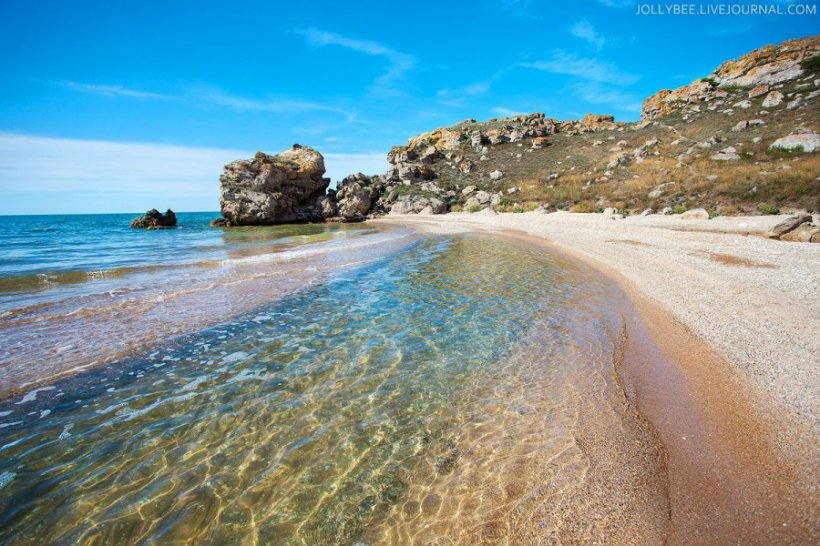 В Крыму подготовят около 460 пляжей к открытию сезона