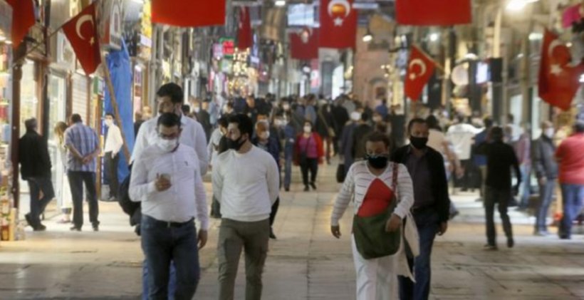 Турция решила ослабить ограничения из-за пандемии