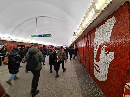 Станция метро "Маяковская" открылась после 11 месяцев капитального ремонта в Петербурге