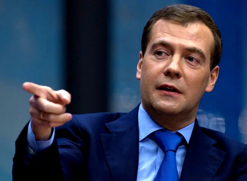 Медведев рассказал о преимуществах «политического дефолта»