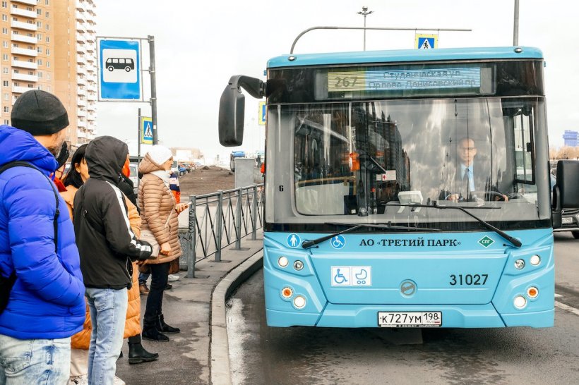 Жители Петербурга указали Комтрансу на проблемы в реализации транспортной р ...