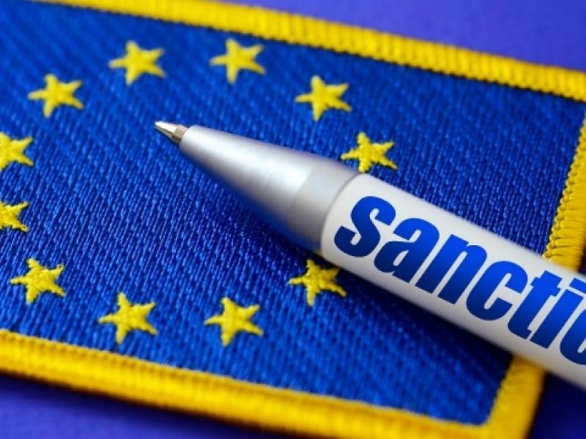 Евросоюз ввел ужесточенный шестой пакет санкций для России