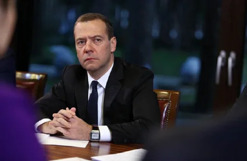 Дмитрий Медведев прокомментировал слова Зеленского о переговорах