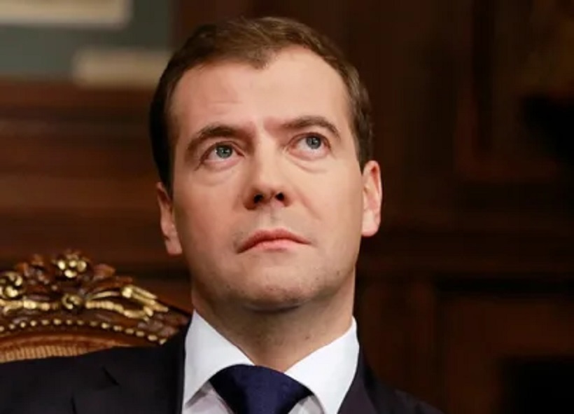 Медведев назвал гарантии безопасности Украине прологом к Третьей мировой во ...