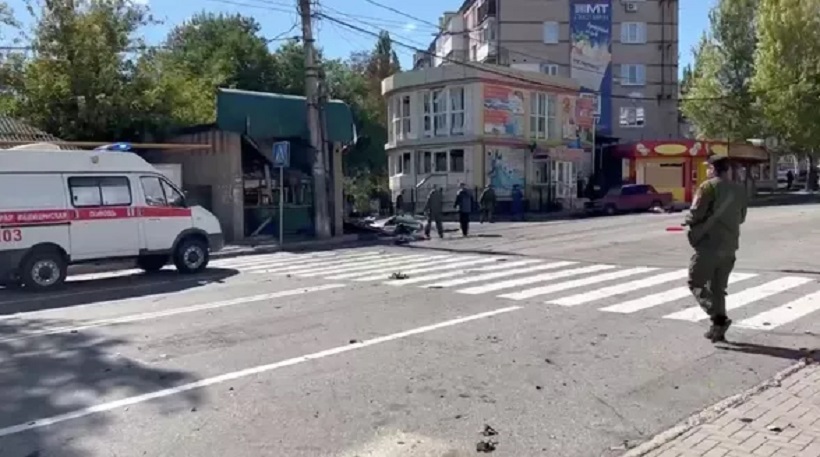 13 погибших в Донецке из-за обстрела центральной площади 