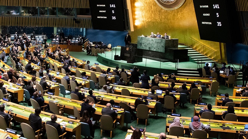 На Генассамблее ООН венгерский дипломат выступал на русском языке 