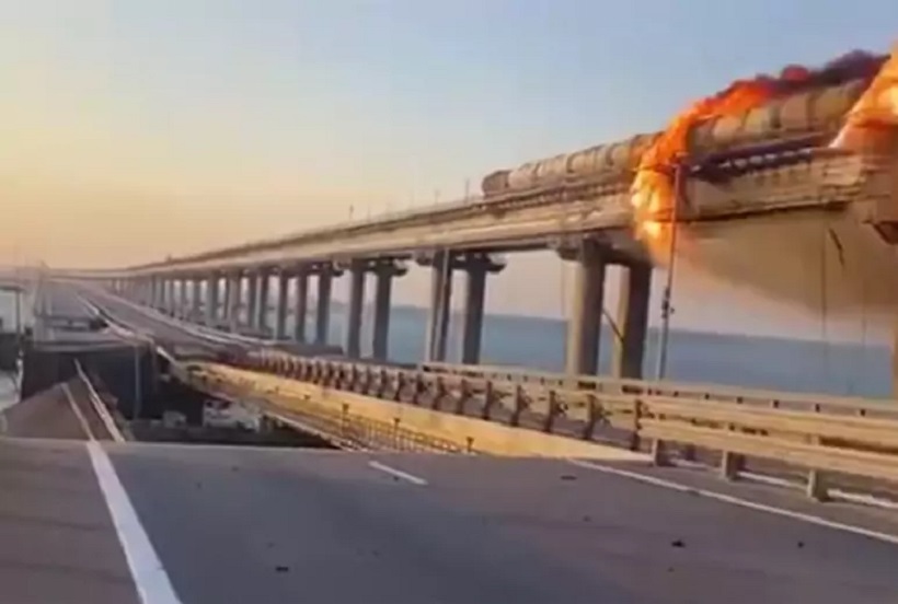 Пострадавших в результате инцидента на Крымском мосту нет 