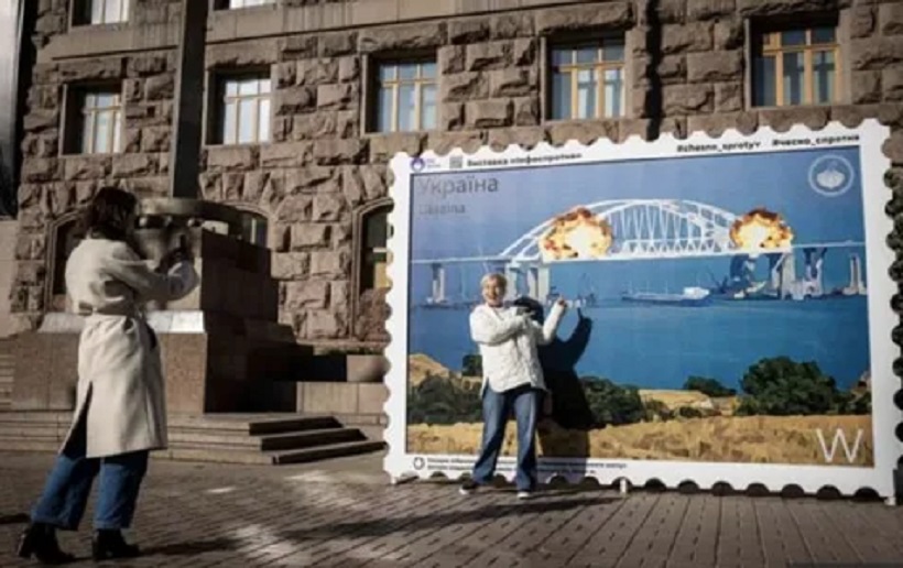 Движение по Крымскому мосту восстановлено 