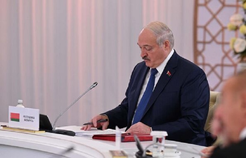 Белоруссия под российским ядерным зонтом ввела режим повышенной опасности