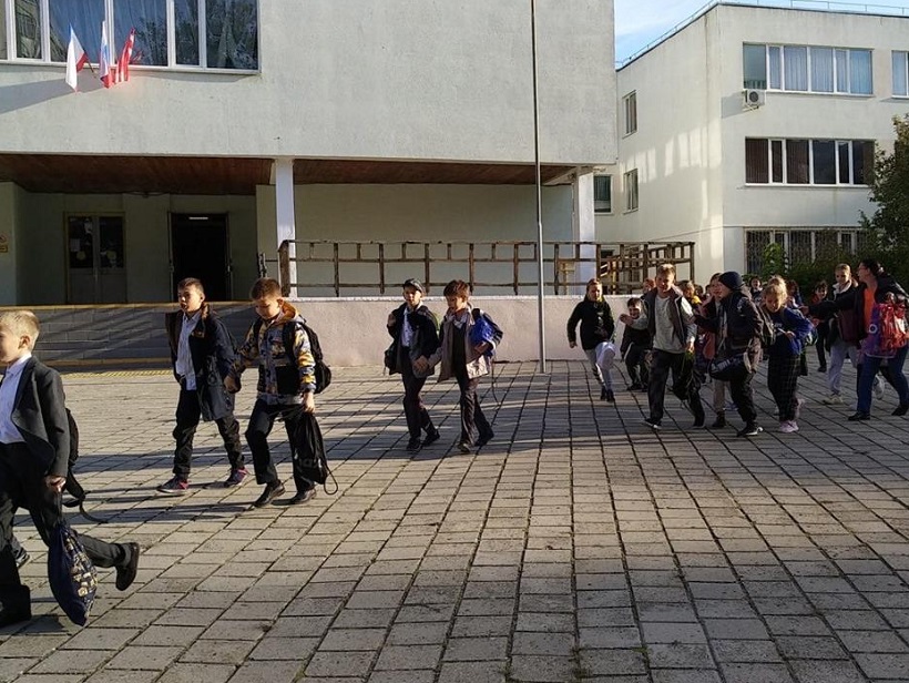 Школы и детсады Керчи эвакуировали из-за угрозы теракта