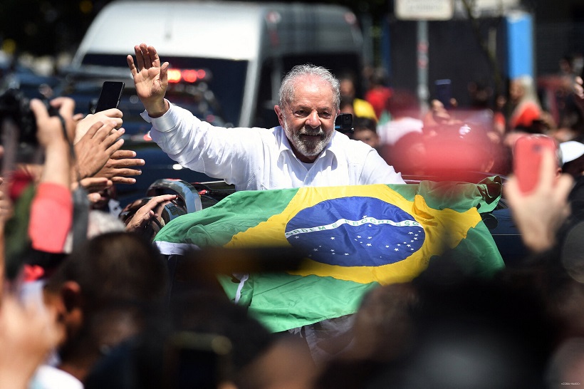 В Бразилии у власти бывший президент – победа за Луисом Инасиу Лулой